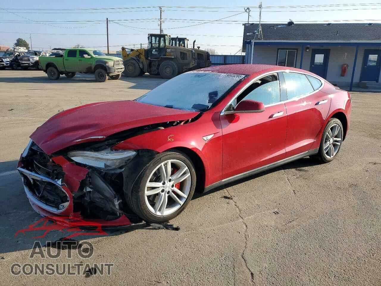 TESLA MODEL S 2014 - 5YJSA1H15EFP39771
