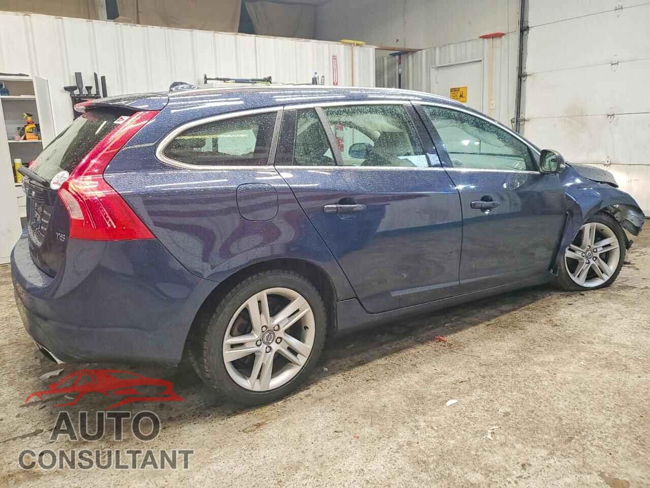 VOLVO V60 2015 - YV126MEC8F1205256