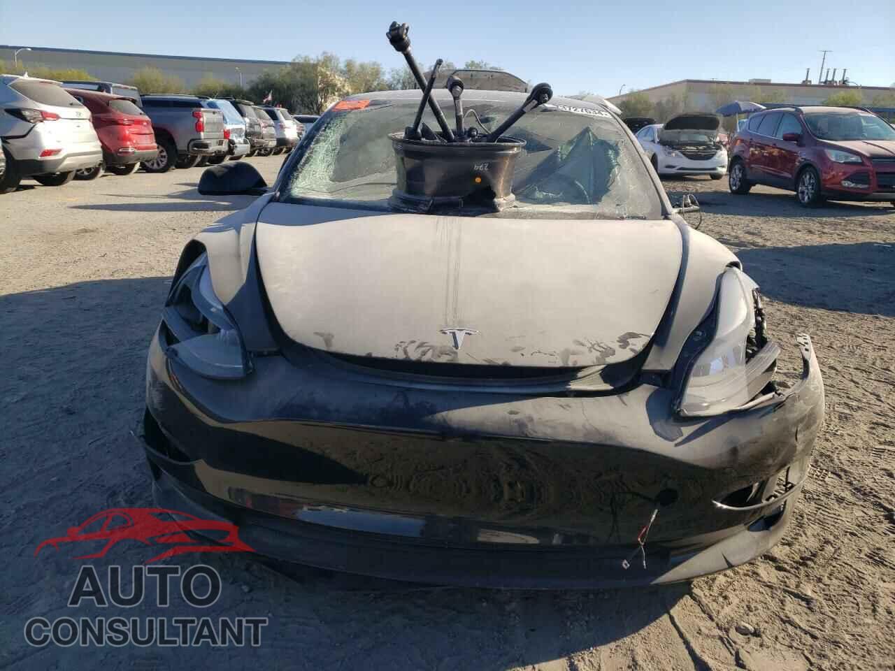 TESLA MODEL 3 2023 - 5YJ3E1EA5PF663839