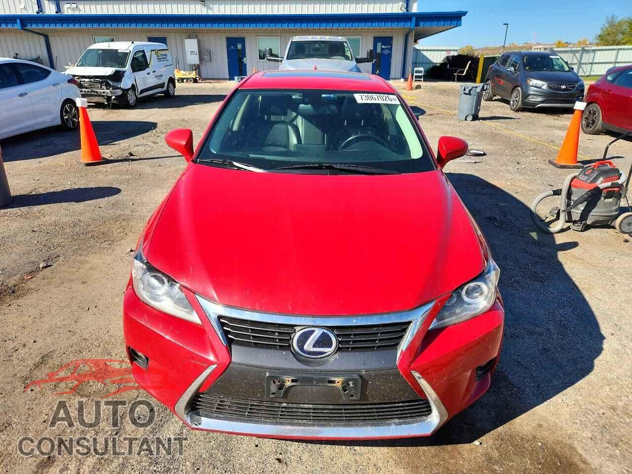 LEXUS CT 200 2016 - JTHKD5BH7G2265329