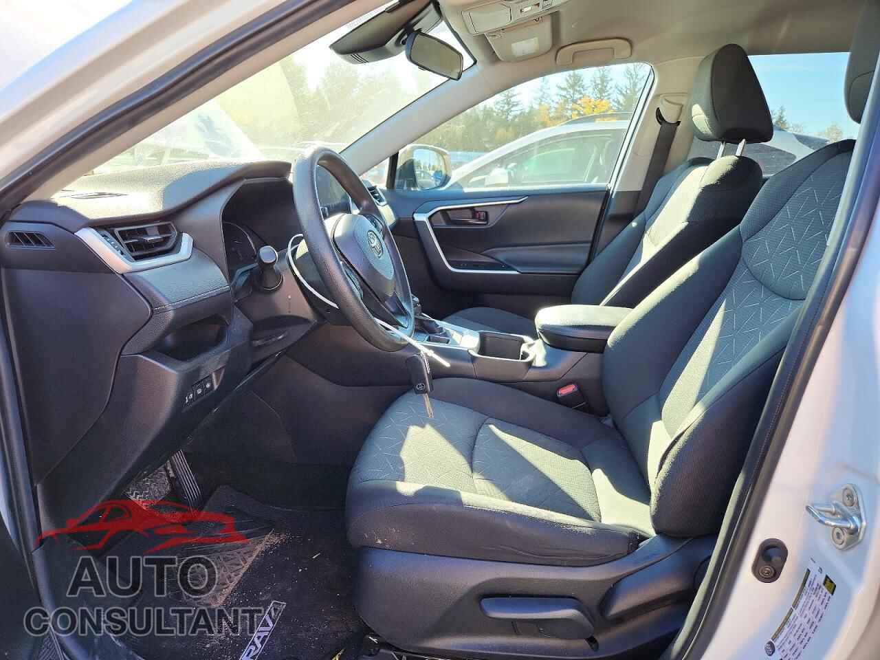 TOYOTA RAV4 2023 - 2T3B1RFVXPC381280