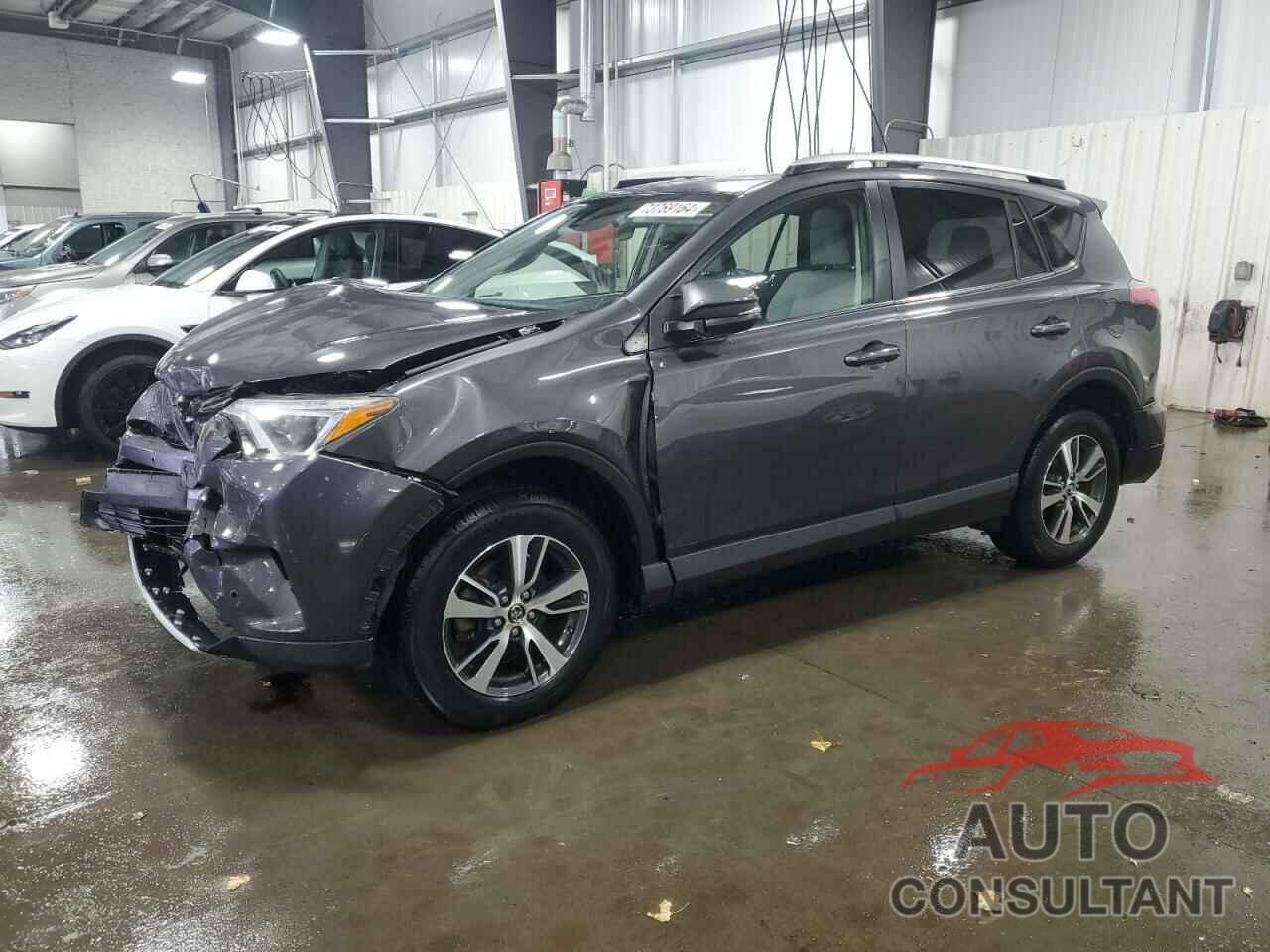 TOYOTA RAV4 2016 - JTMRFREV8GJ072695