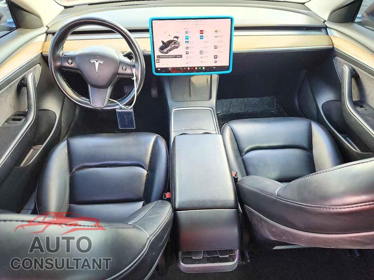 TESLA MODEL 3 2021 - 5YJ3E1EAXMF092800
