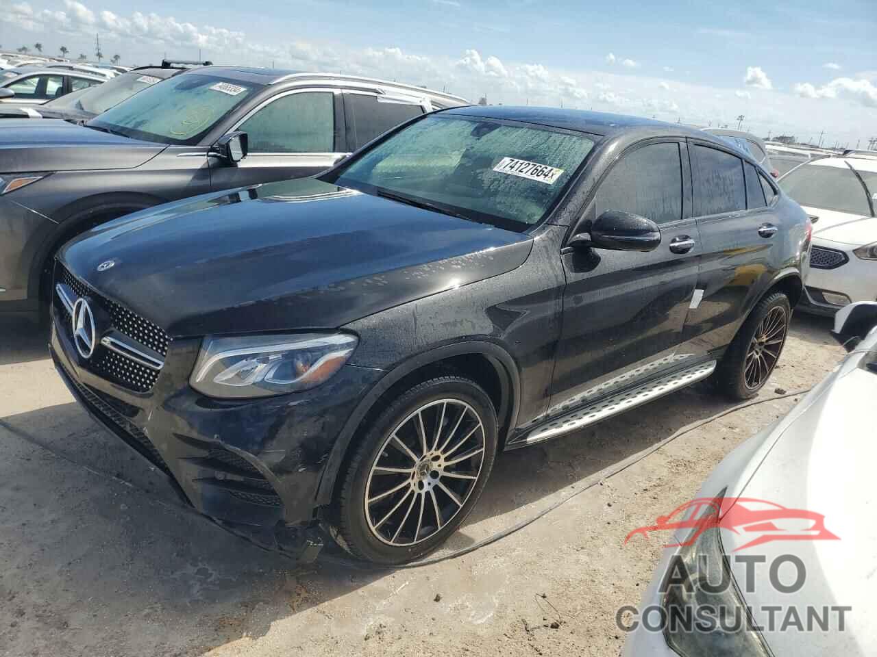 MERCEDES-BENZ GLC-CLASS 2018 - WDC0J4KB0JF379206