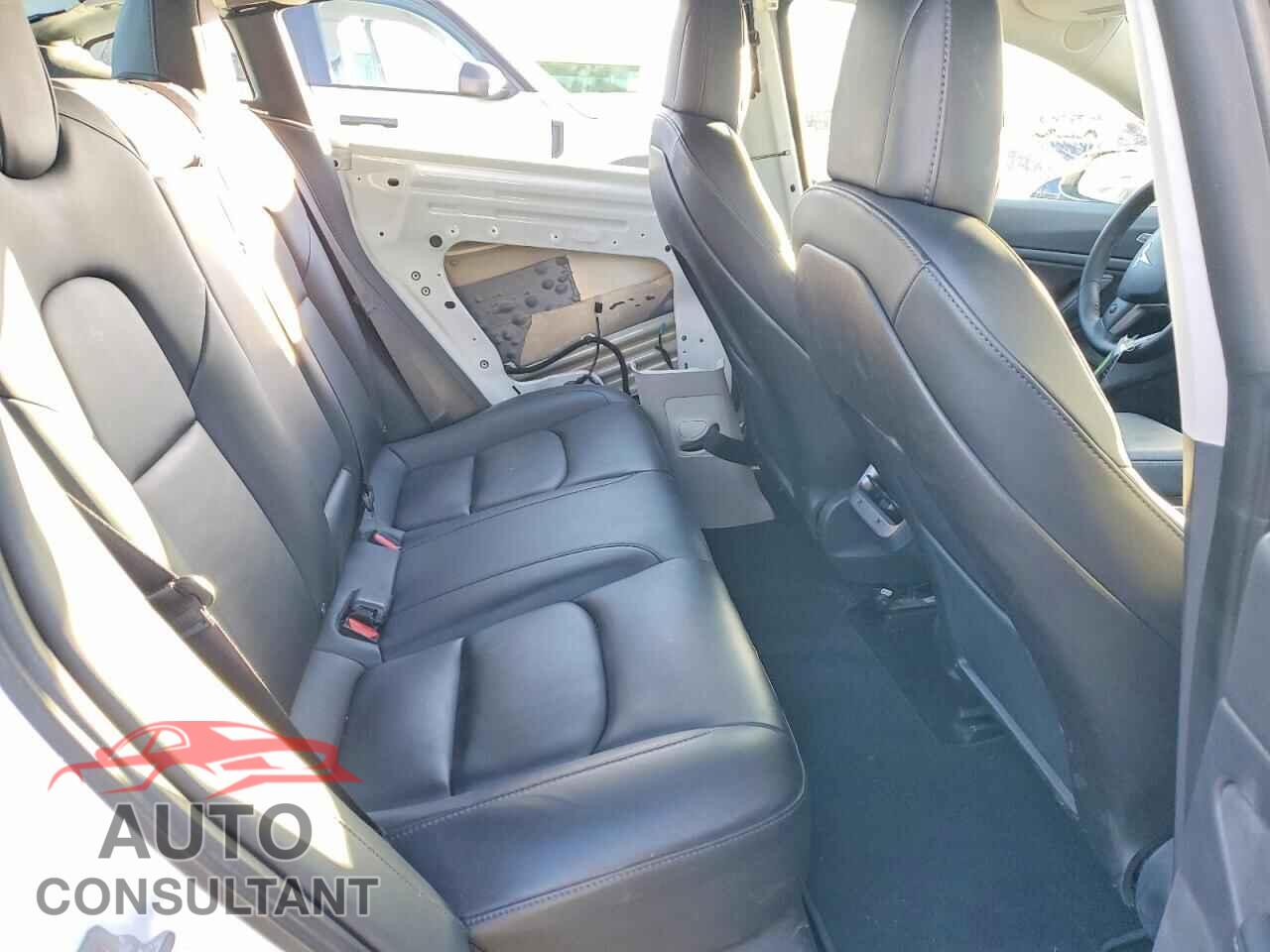 TESLA MODEL 3 2020 - 5YJ3E1EB2LF628128