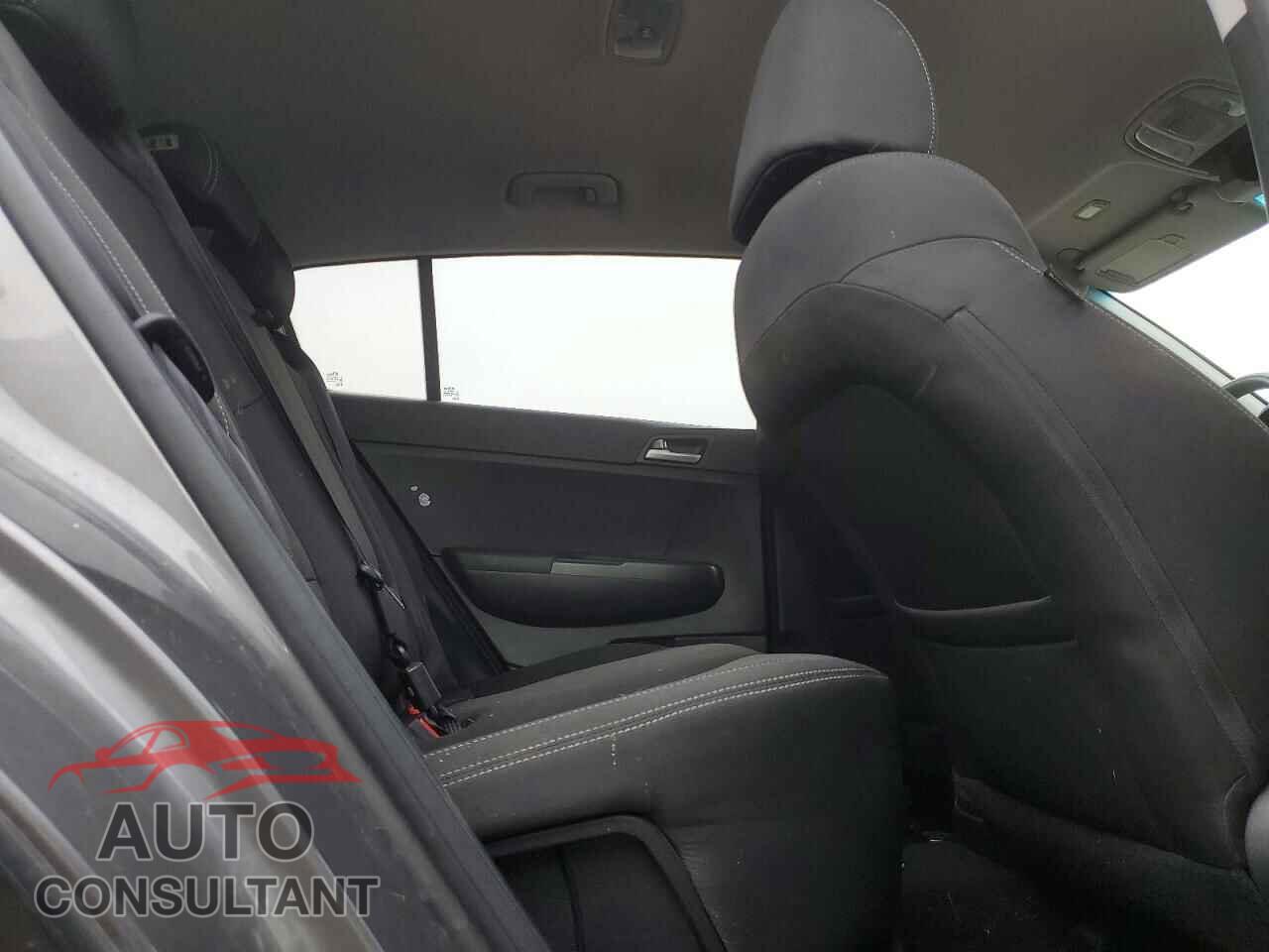 KIA SPORTAGE 2018 - KNDPM3AC6J7472788