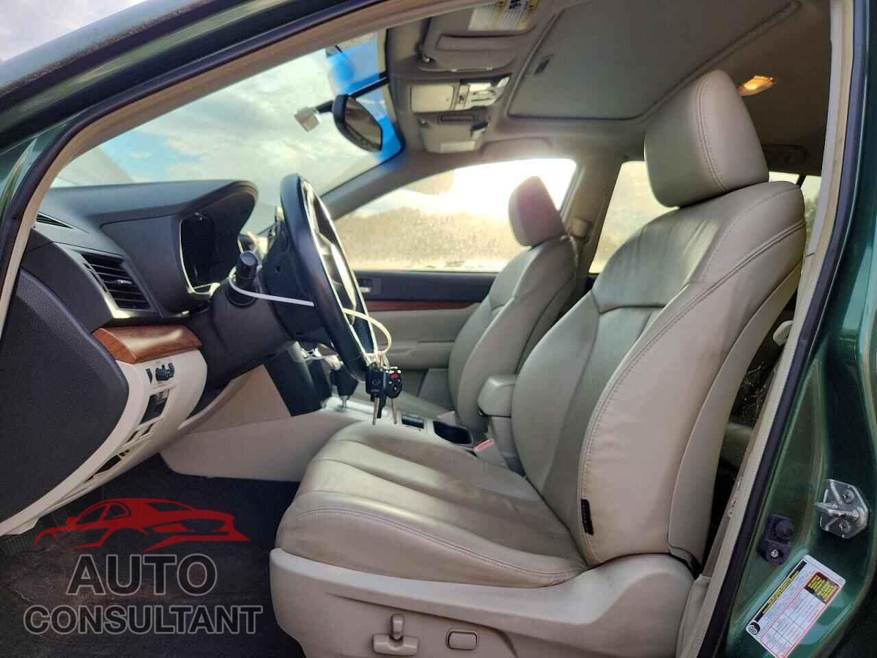 SUBARU OUTBACK 2014 - 4S4BRBLC2E3216014