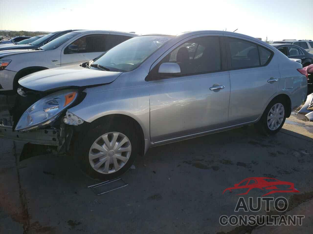 NISSAN VERSA 2013 - 3N1CN7AP4DL854374