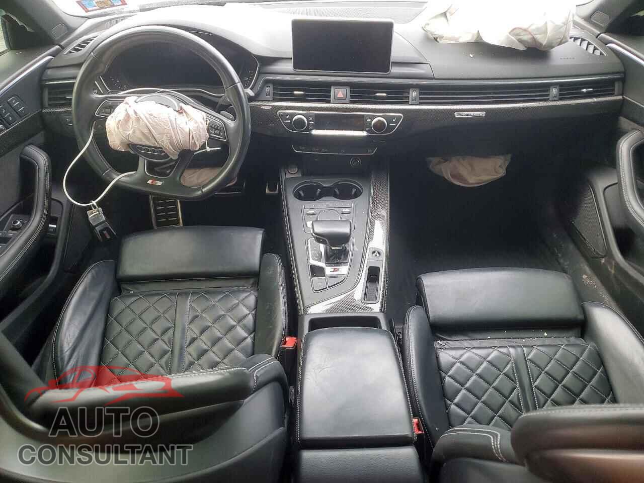 AUDI S4/RS4 2018 - WAUC4AF43JA057917