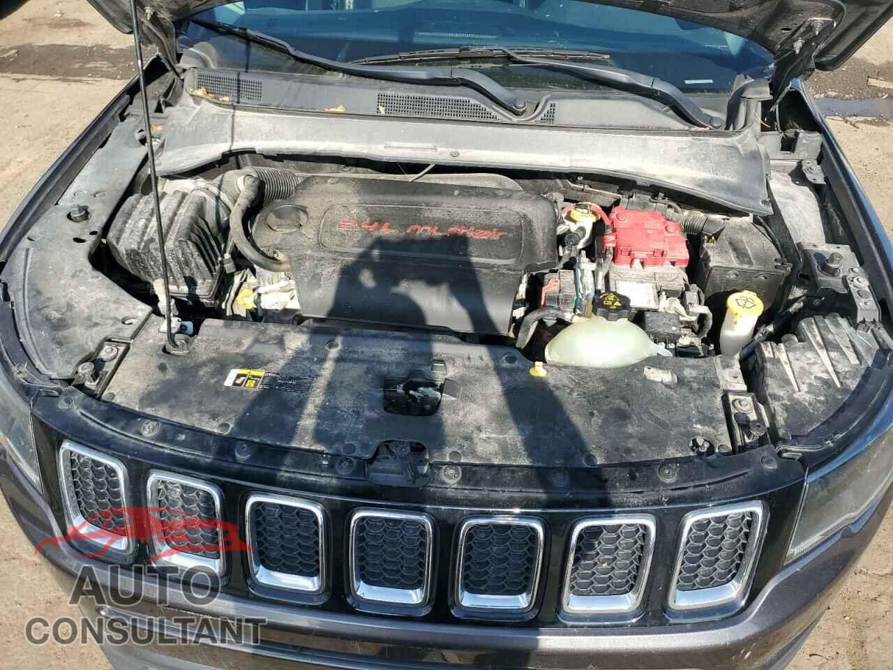 JEEP COMPASS 2019 - 3C4NJDBB4KT597328