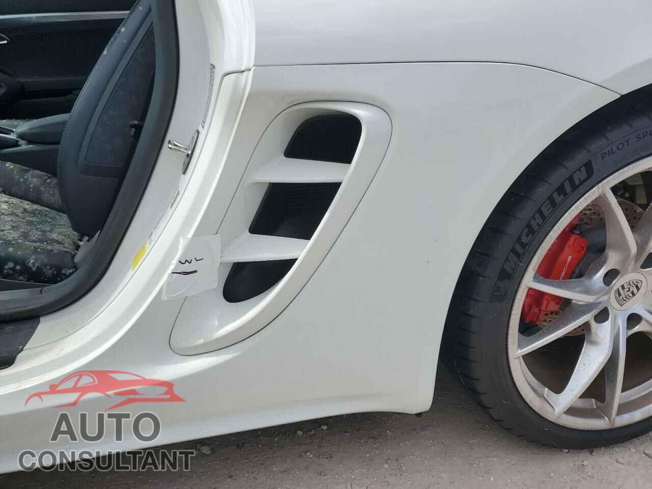 PORSCHE BOXSTER 2023 - WP0CB2A80PS213052