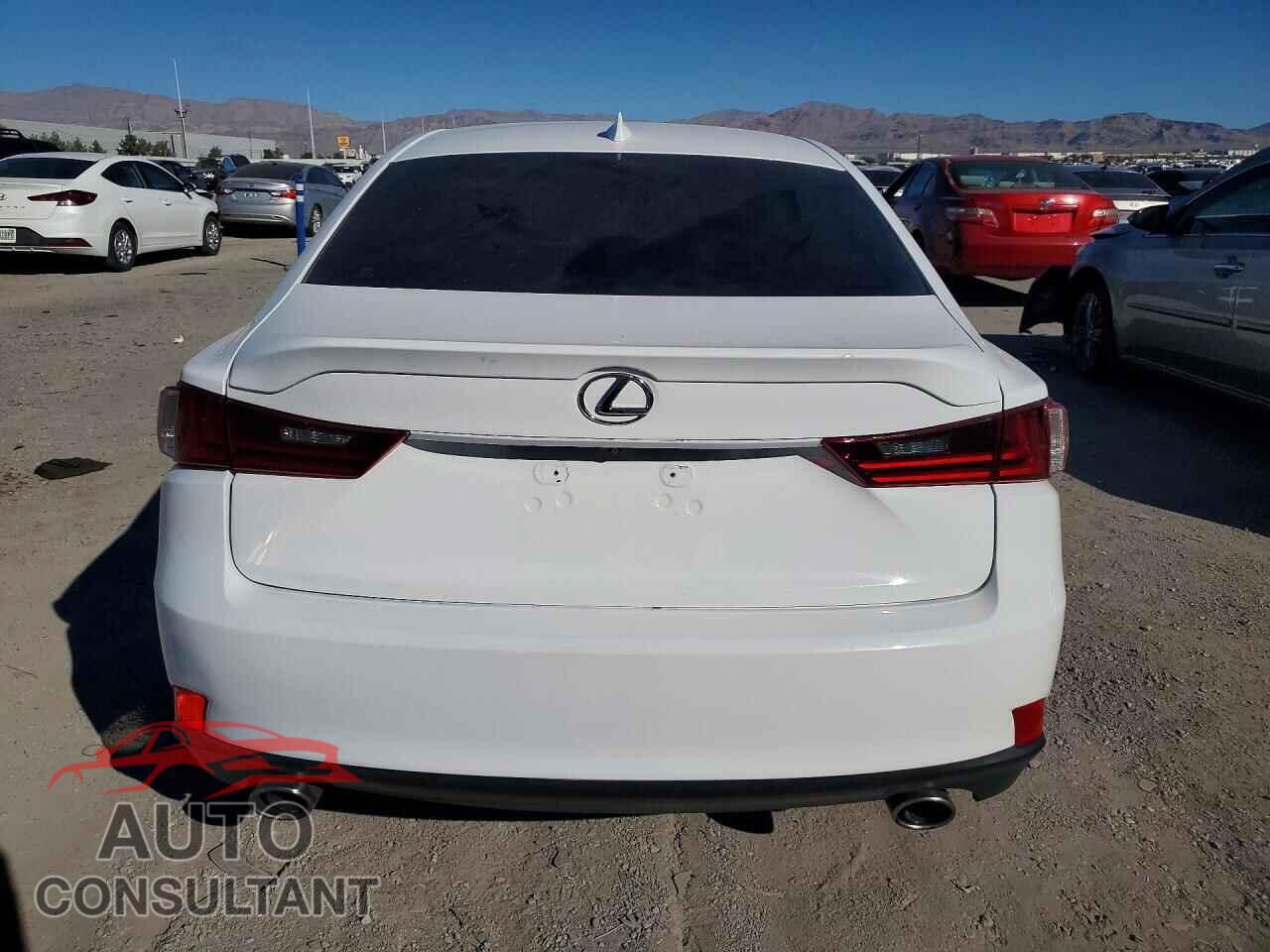 LEXUS IS 2016 - JTHBA1D28G5037459