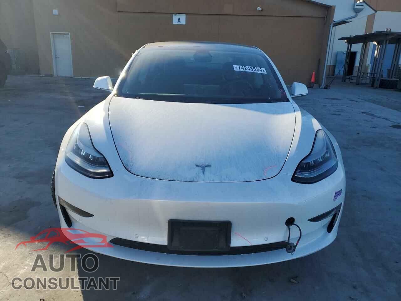 TESLA MODEL 3 2018 - 5YJ3E1EA8JF161866