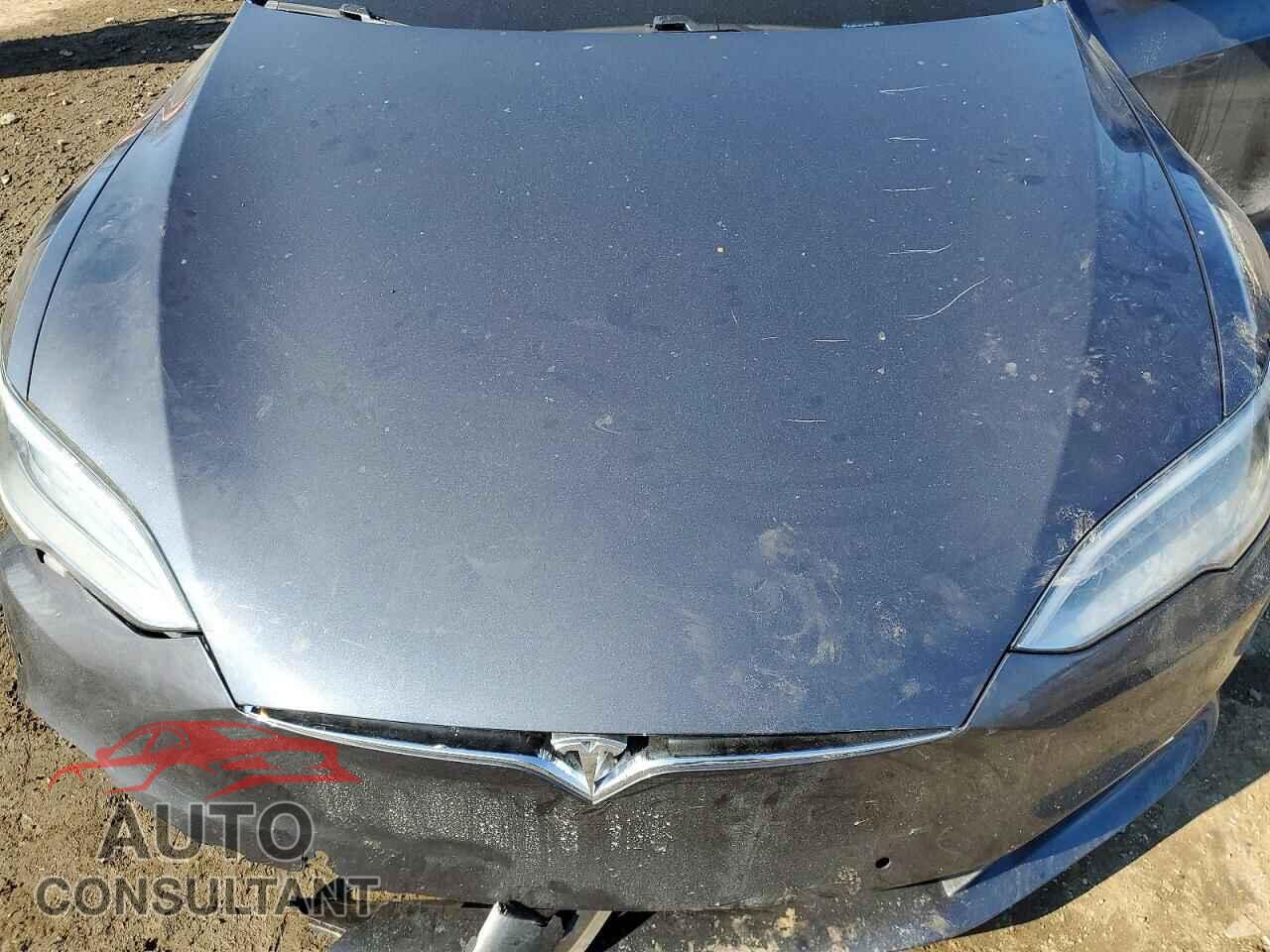 TESLA MODEL S 2020 - 5YJSA1E23LF402705