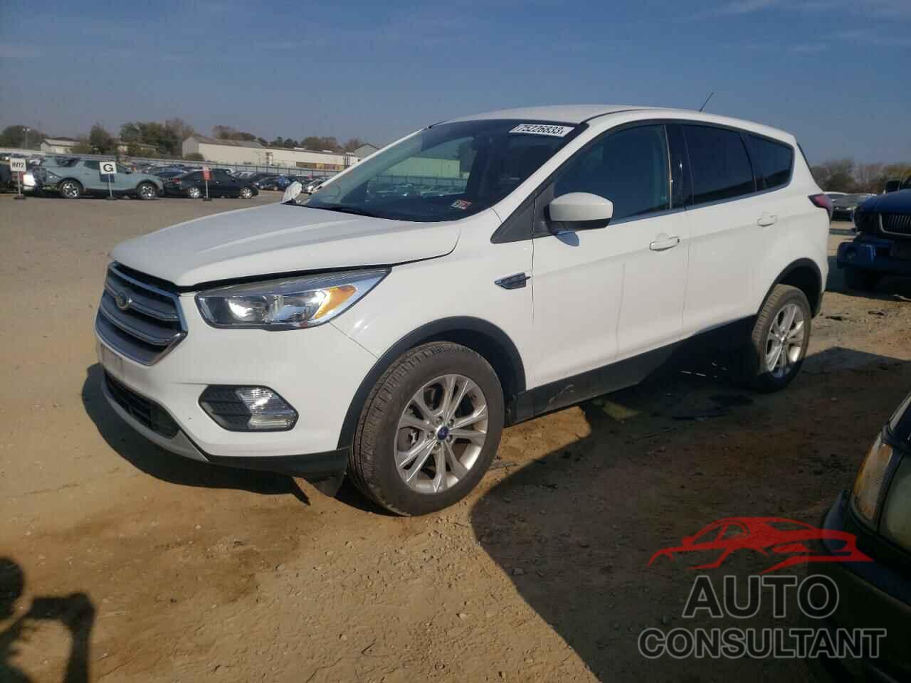 FORD ESCAPE 2017 - 1FMCU9G98HUC99375