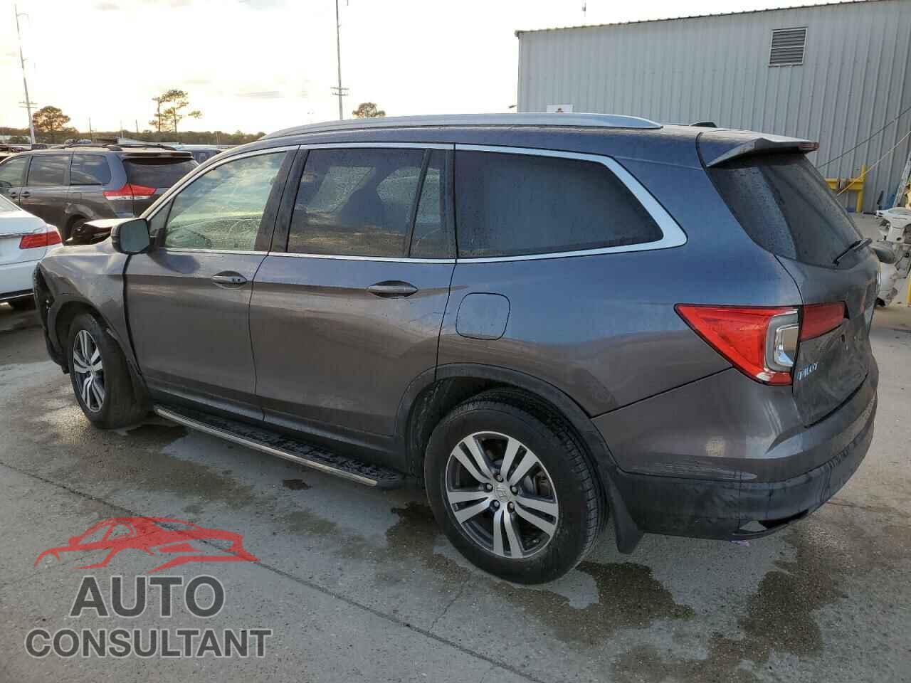 HONDA PILOT 2017 - 5FNYF5H57HB024257