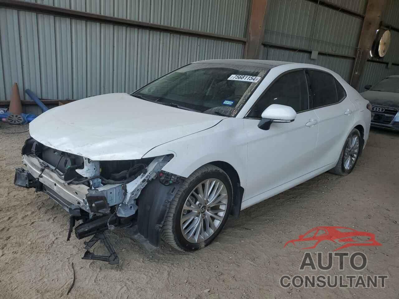 TOYOTA CAMRY 2018 - 4T1BZ1HK9JU503140