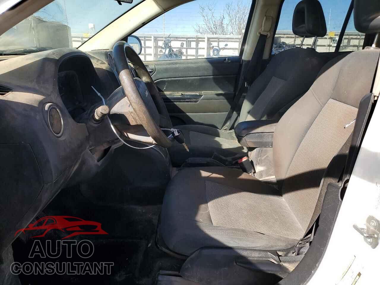 JEEP COMPASS 2009 - 1J4FF47B29D205861