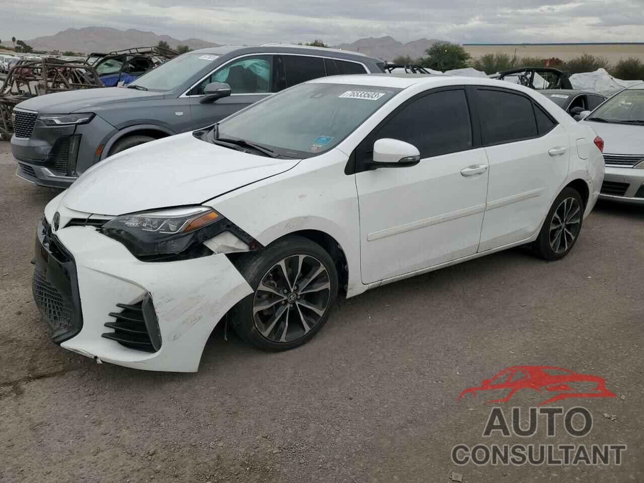 TOYOTA COROLLA 2018 - 2T1BURHE1JC006205
