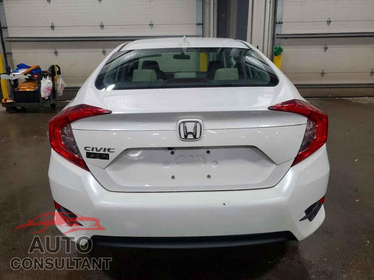 HONDA CIVIC 2017 - 19XFC2F71HE080381