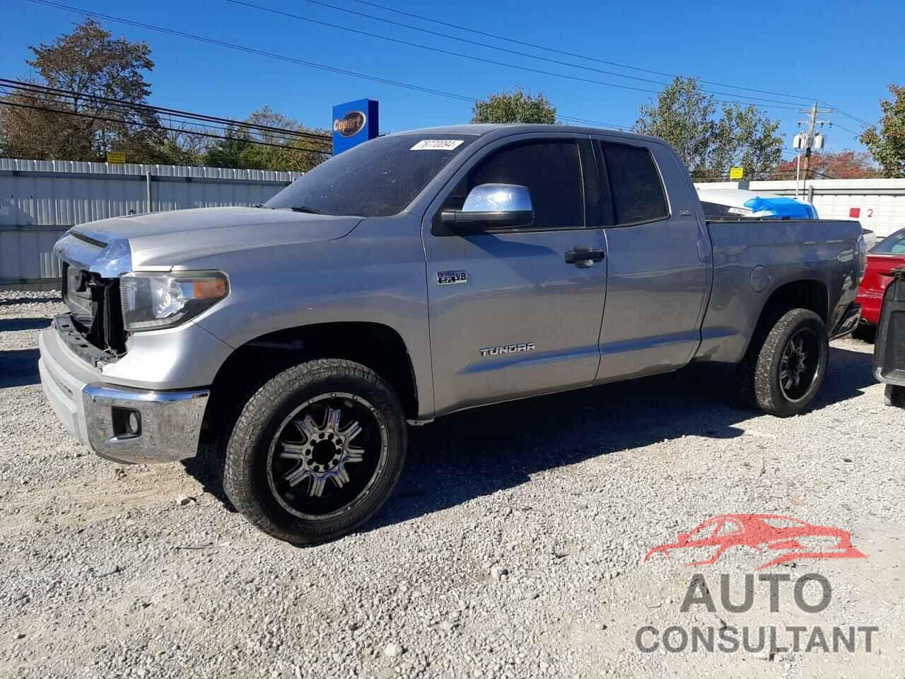 TOYOTA TUNDRA 2019 - 5TFUW5F17KX808773