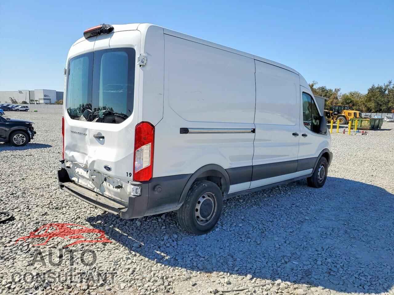 FORD TRANSIT 2019 - 1FTYR2CM4KKB83512