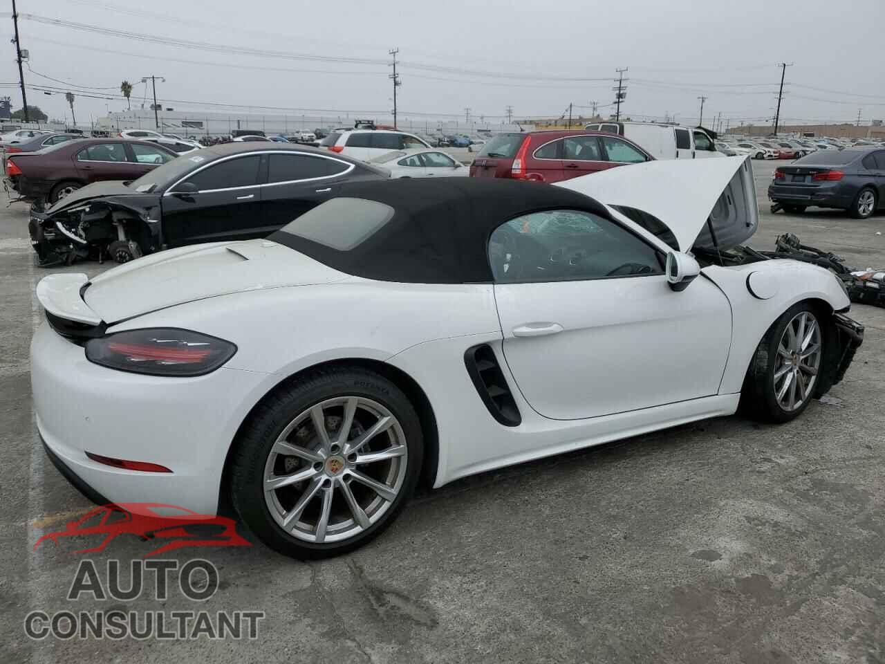 PORSCHE BOXSTER 2019 - WP0CA2A80KS211040