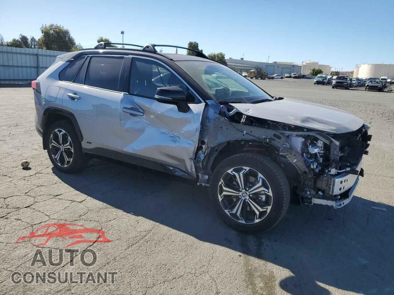 TOYOTA RAV4 2024 - JTMEB3FVXRD185426