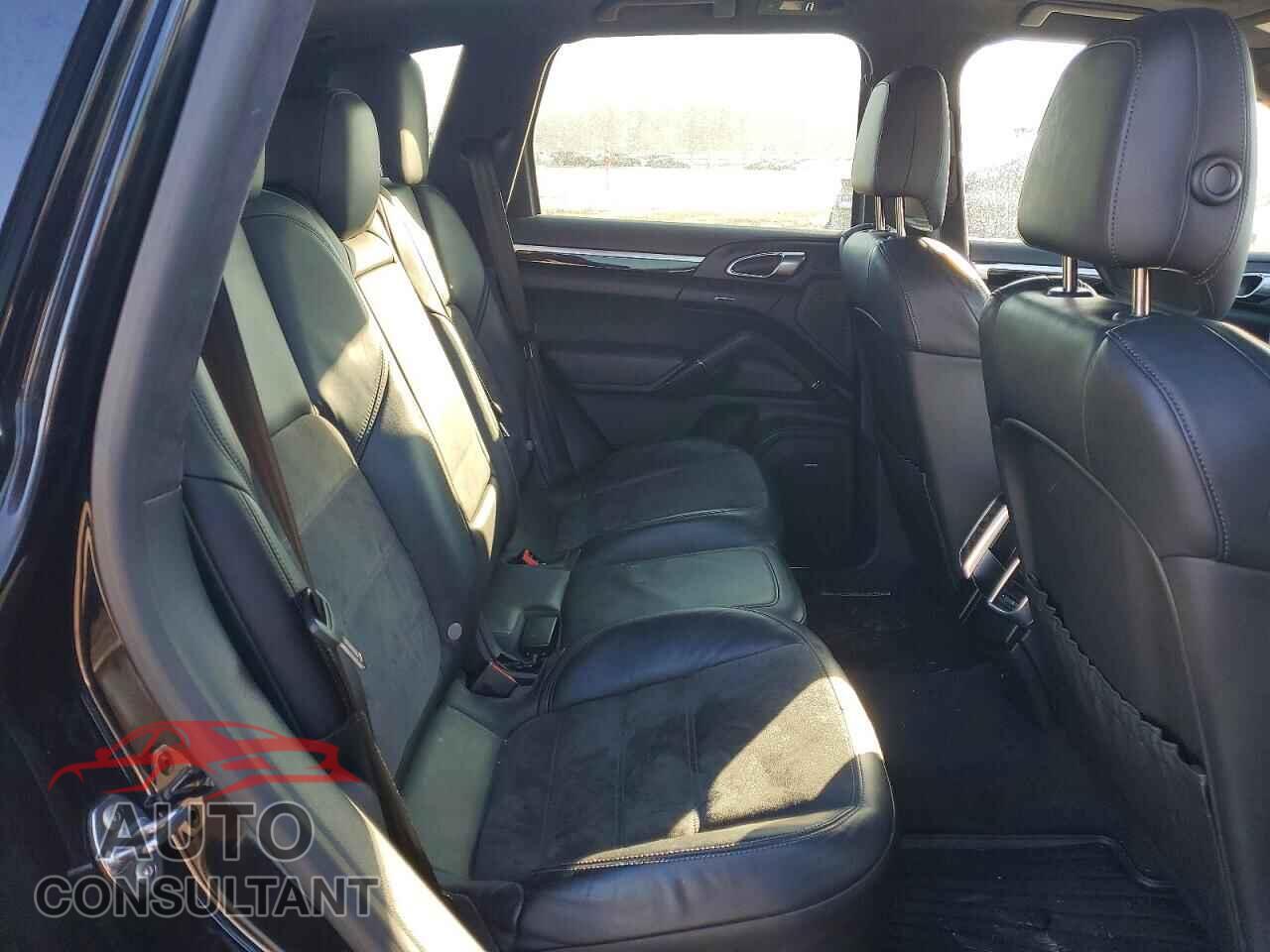 PORSCHE CAYENNE 2014 - WP1AD2A22ELA73055