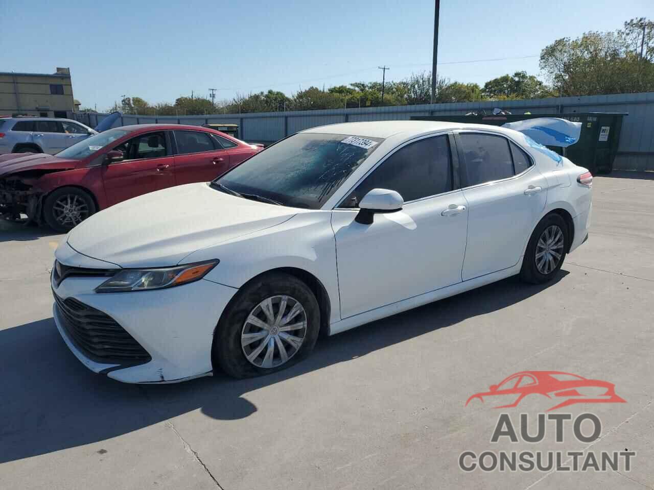 TOYOTA CAMRY 2018 - 4T1B11HK2JU079730