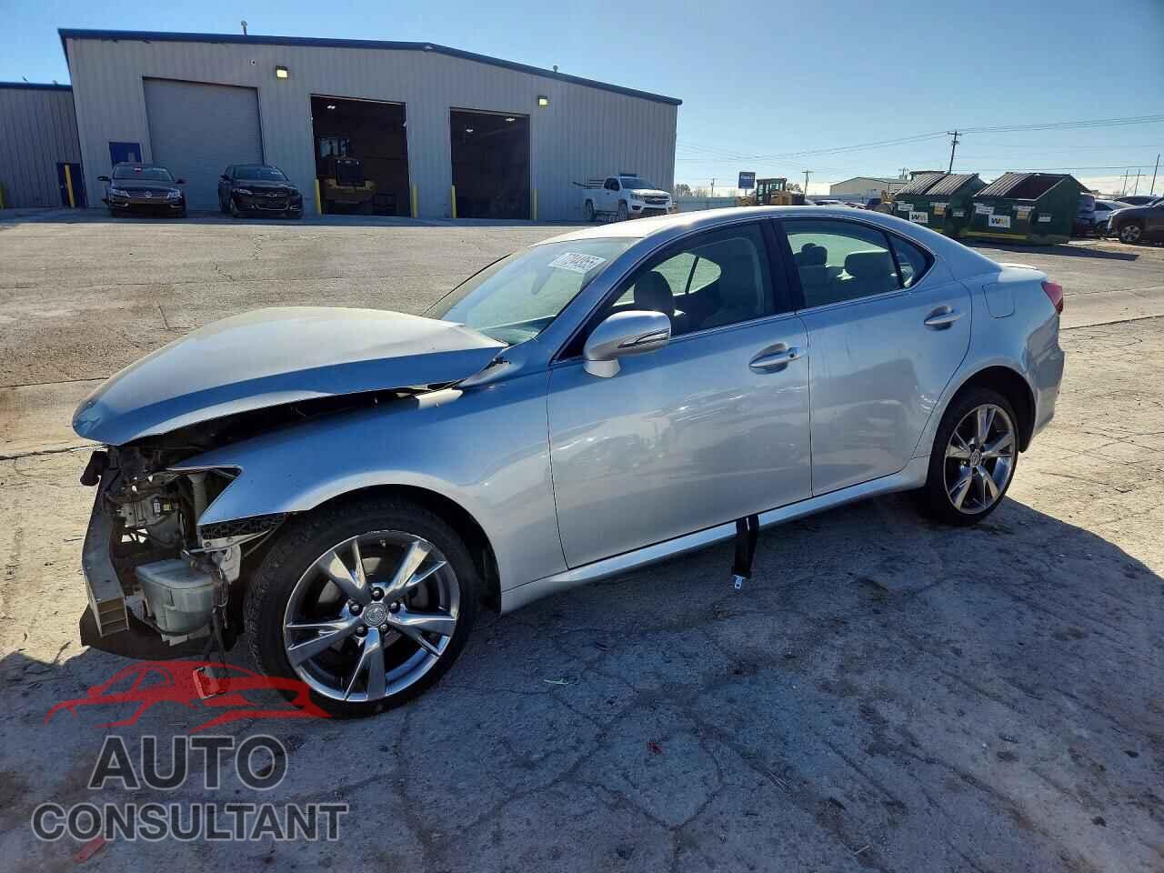 LEXUS IS 2011 - JTHBF5C23B5138461