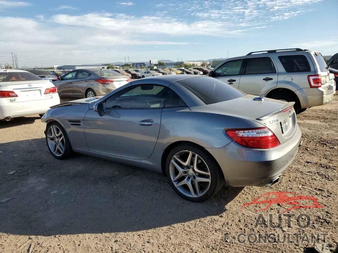 MERCEDES-BENZ SLK-CLASS 2015 - WDDPK4HA6FF103190