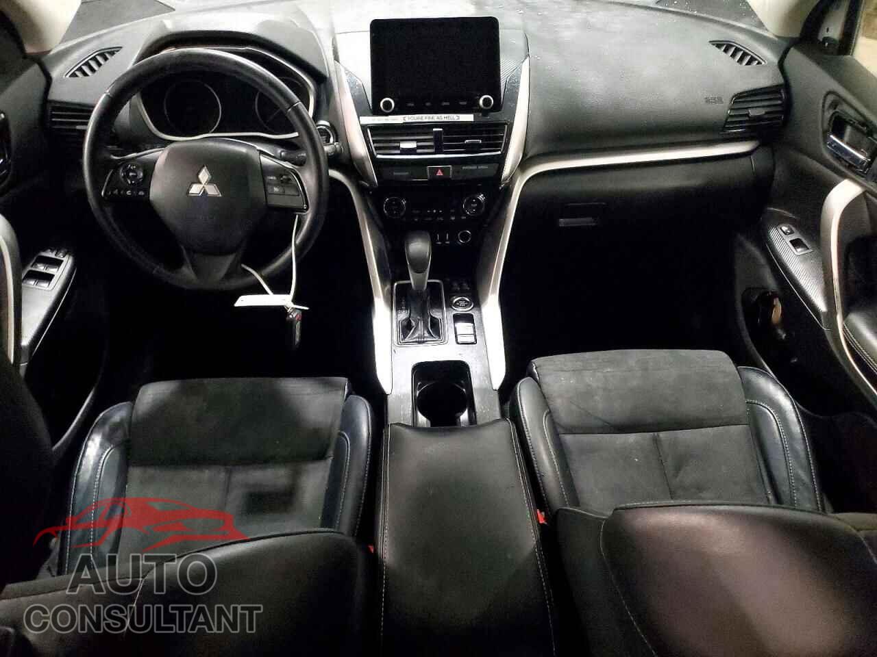 MITSUBISHI ECLIPSE 2022 - JA4ATWAA8NZ006552