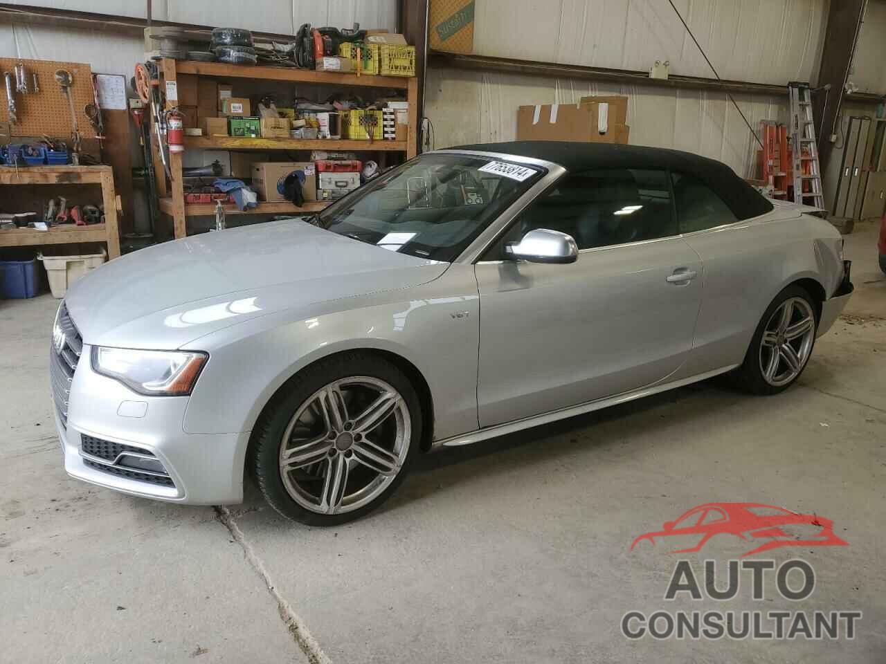 AUDI S5/RS5 2013 - WAULGBFH8DN000528