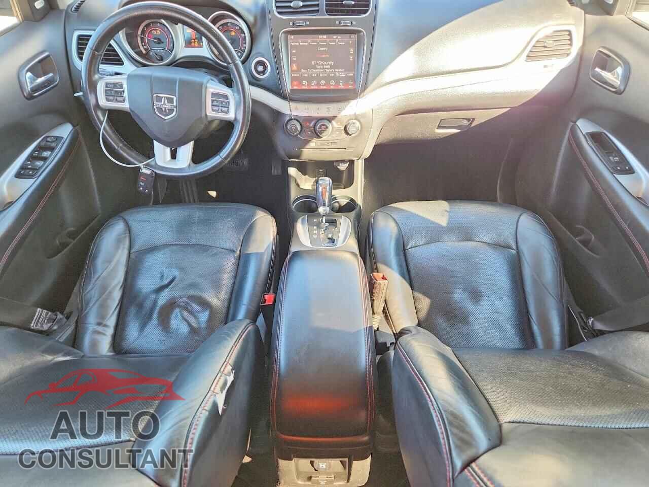 DODGE JOURNEY 2017 - 3C4PDCEG3HT643953