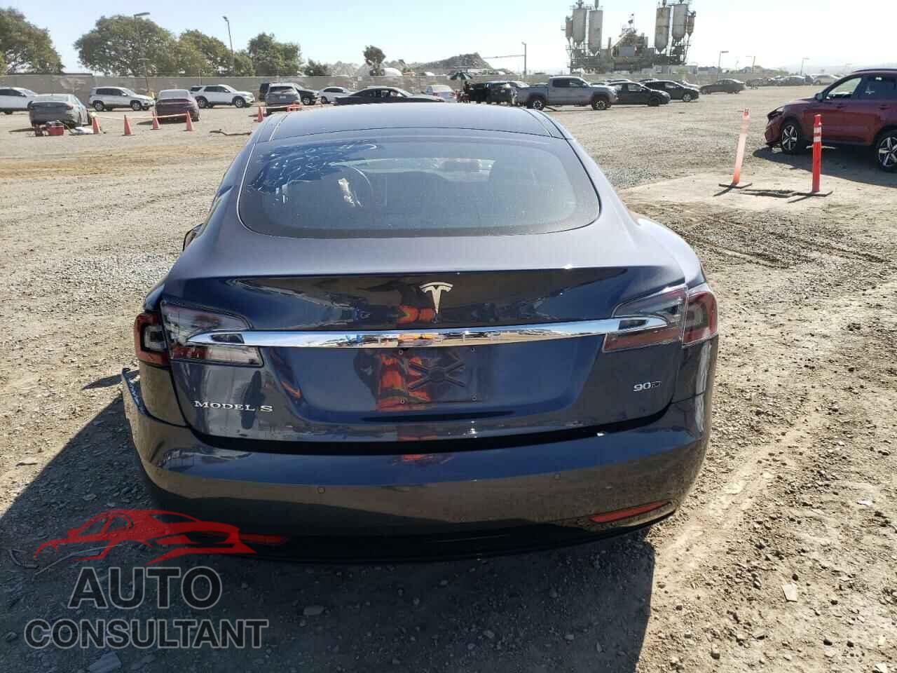 TESLA MODEL S 2017 - 5YJSA1E25HF182149