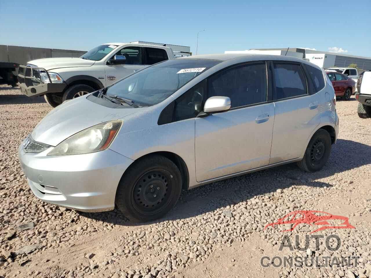 HONDA FIT 2013 - JHMGE8H33DC015852