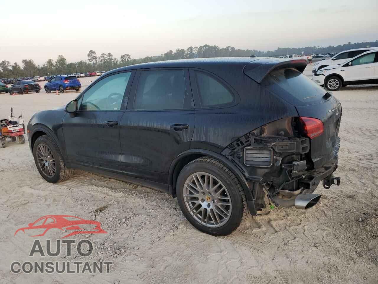 PORSCHE CAYENNE 2017 - WP1AA2A23HKA80373