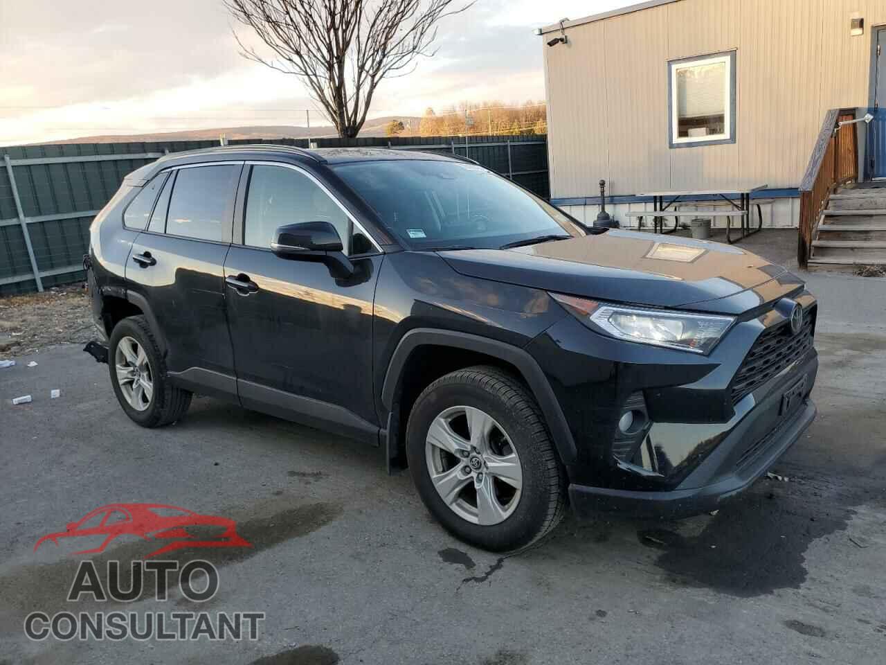 TOYOTA RAV4 2019 - JTMP1RFVXKD016799