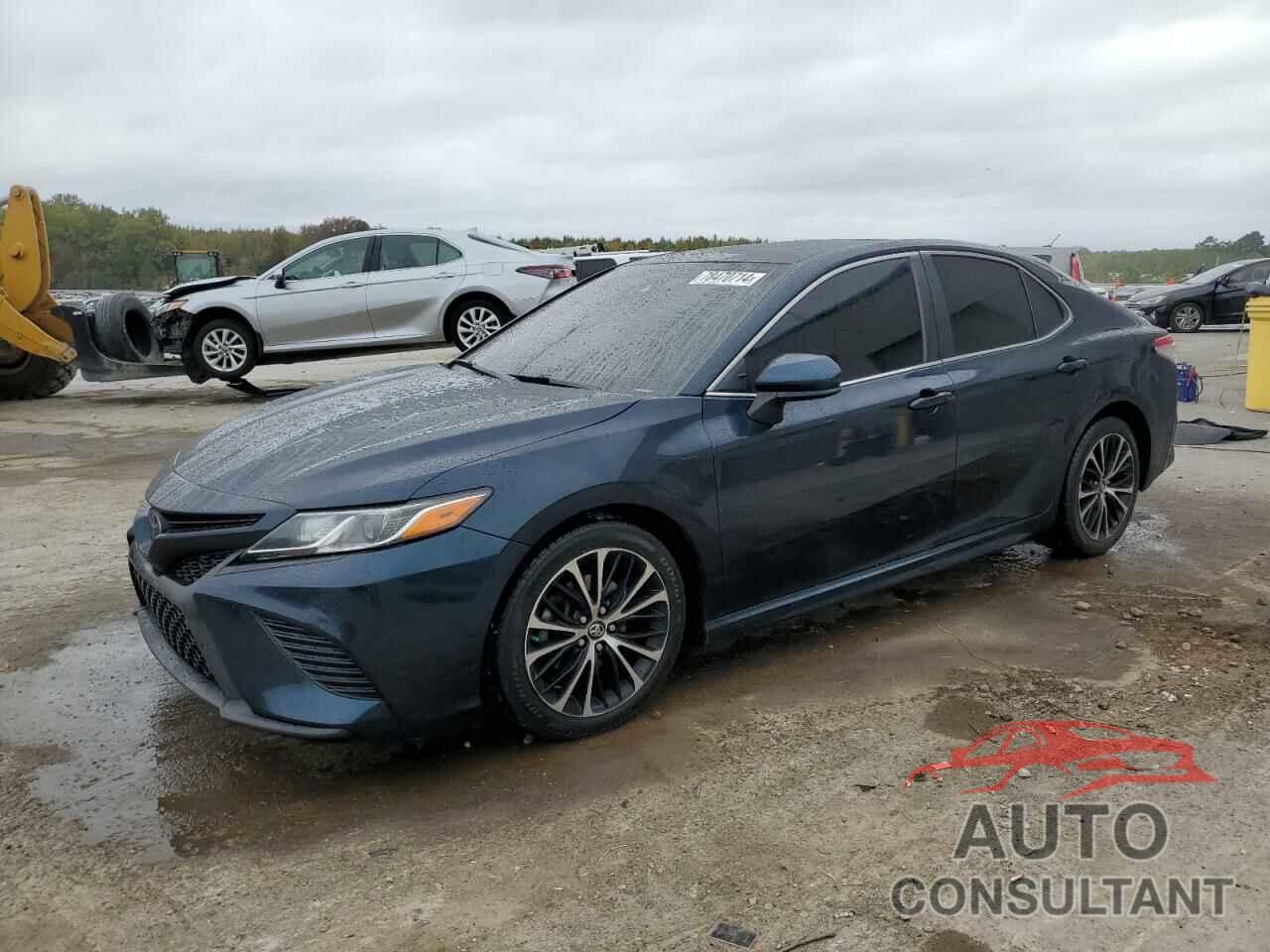 TOYOTA CAMRY 2018 - 4T1B11HKXJU557523