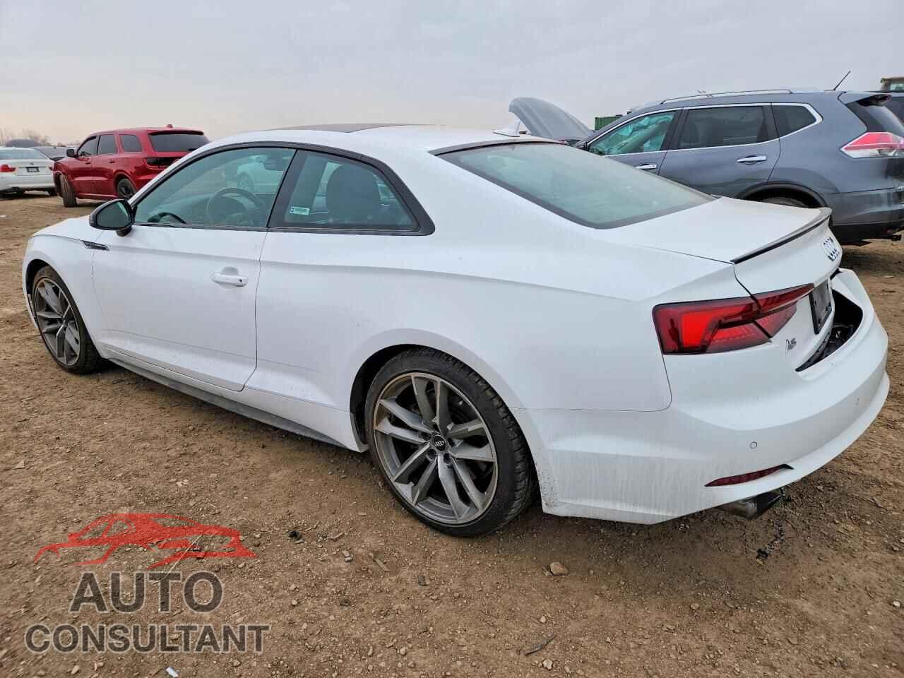 AUDI A5 2019 - WAUTNAF59KA018207