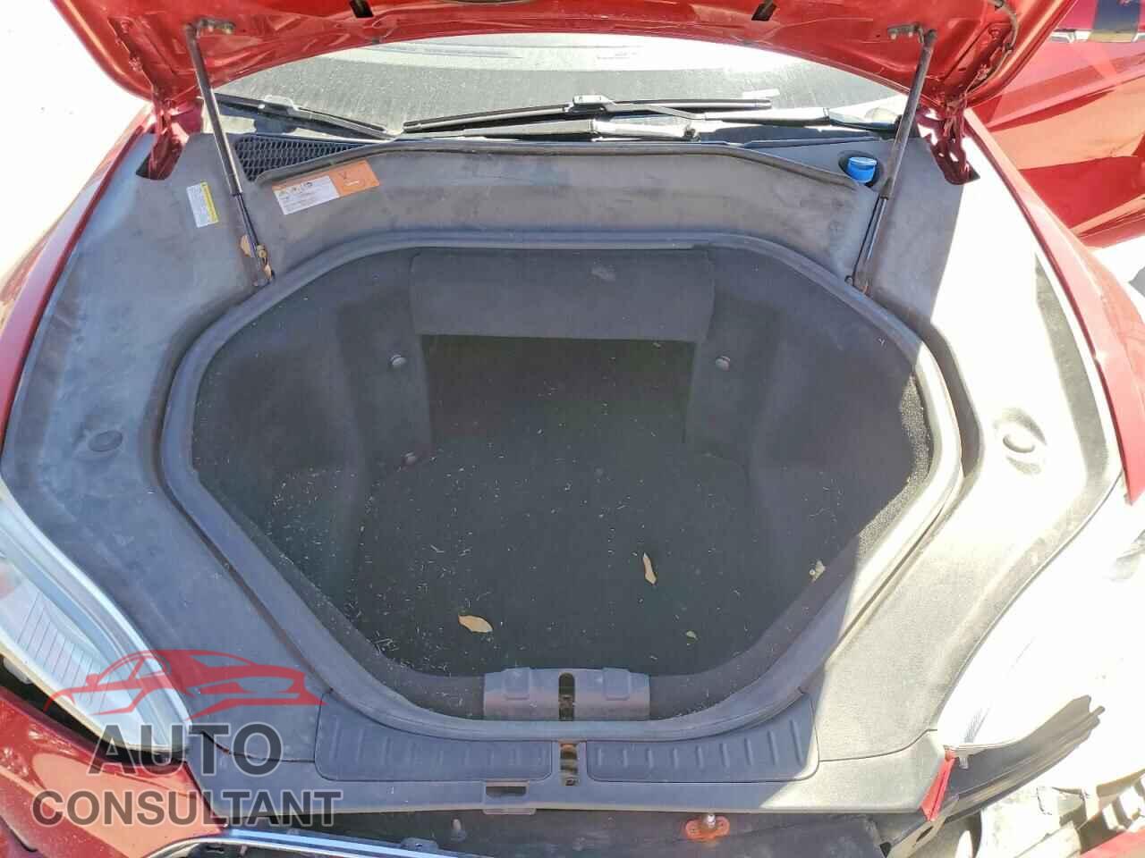 TESLA MODEL S 2013 - 5YJSA1CP2DFP21805