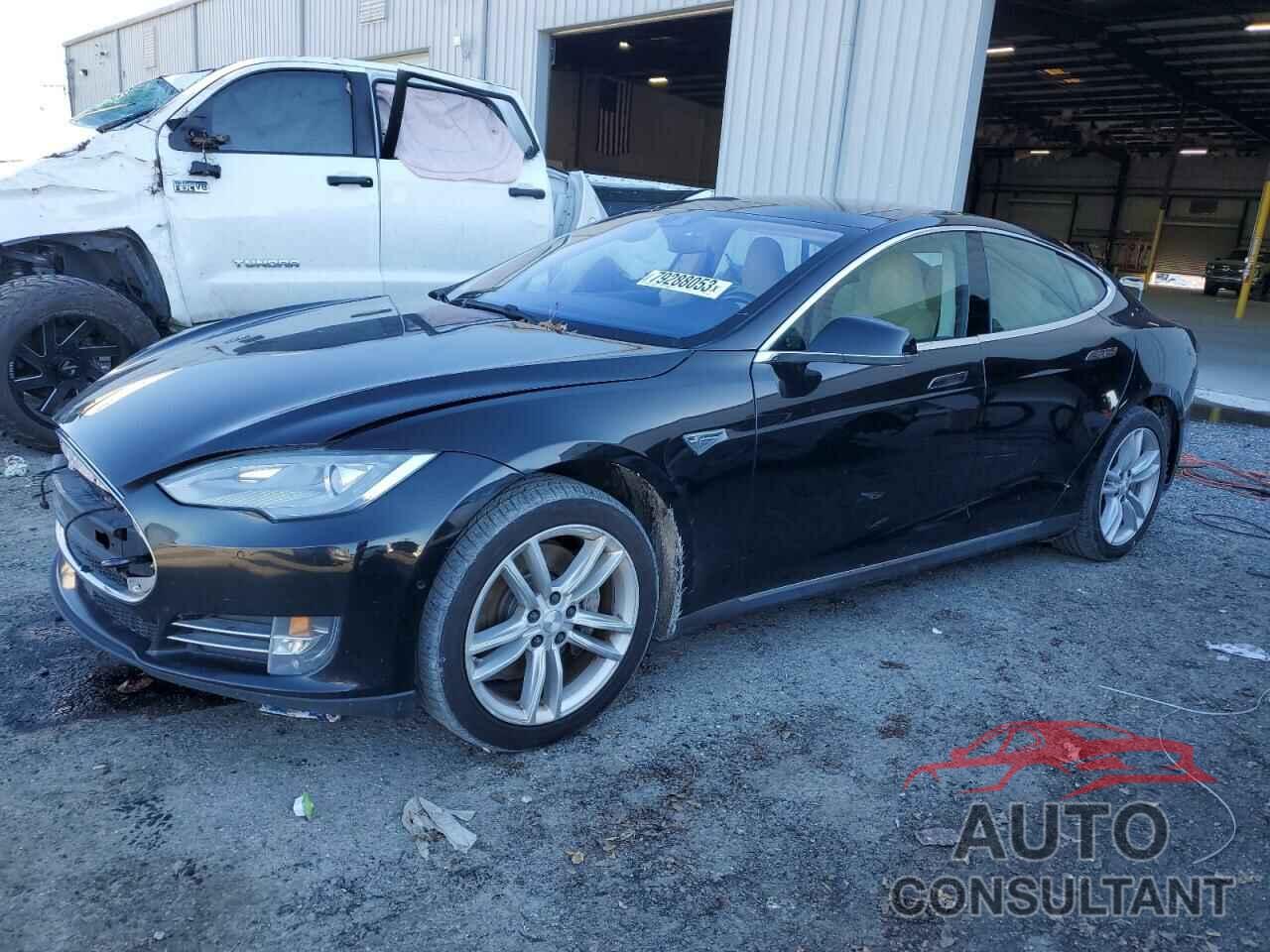 TESLA MODEL S 2015 - 5YJSA1S17FFP74600