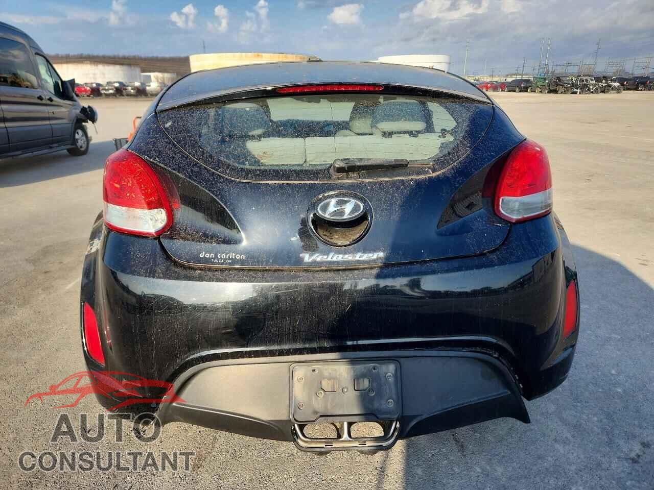 HYUNDAI VELOSTER 2012 - KMHTC6AD2CU074912