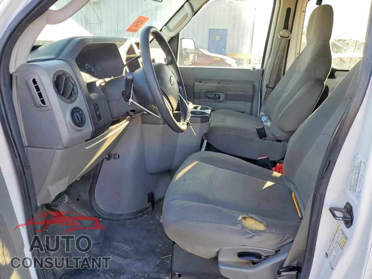 FORD ECONOLINE 2009 - 1FBSS31L49DA41867