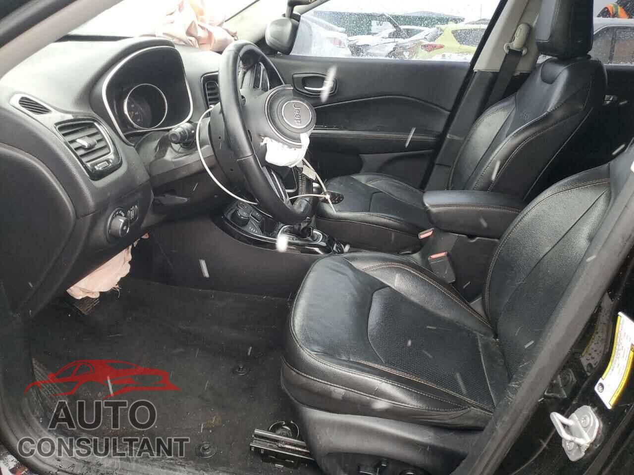 JEEP COMPASS 2018 - 3C4NJDCB6JT341298