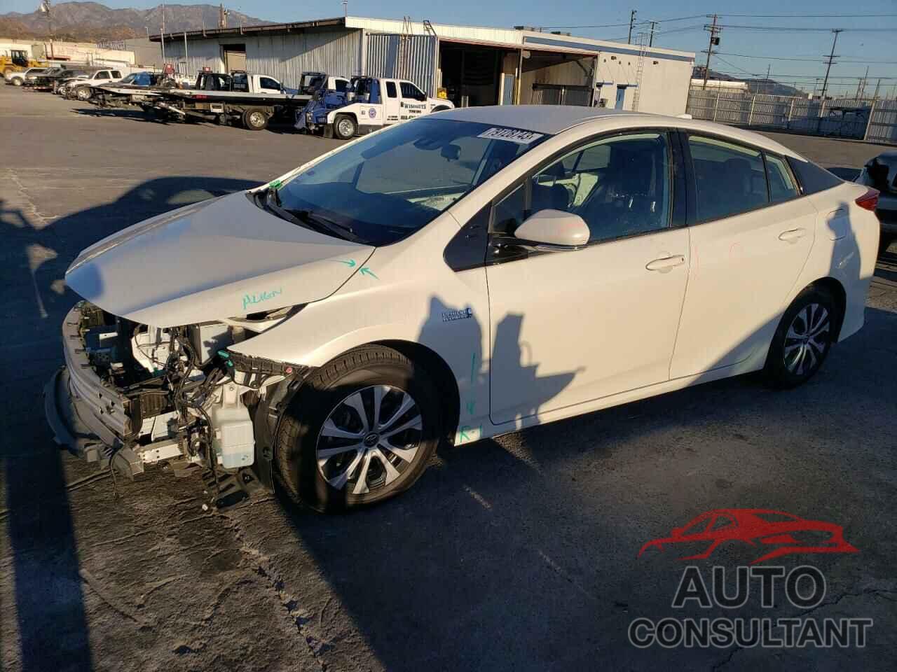 TOYOTA PRIUS 2020 - JTDKARFP7L3121917