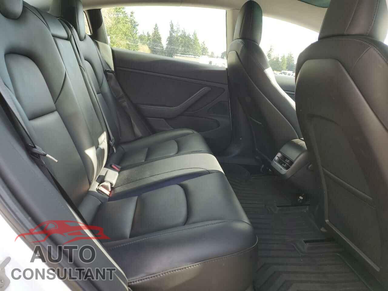 TESLA MODEL 3 2019 - 5YJ3E1EA0KF426376