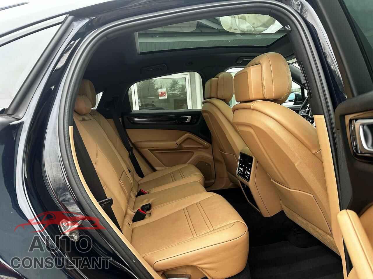 PORSCHE CAYENNE 2020 - WP1BA2AY6LDA48233