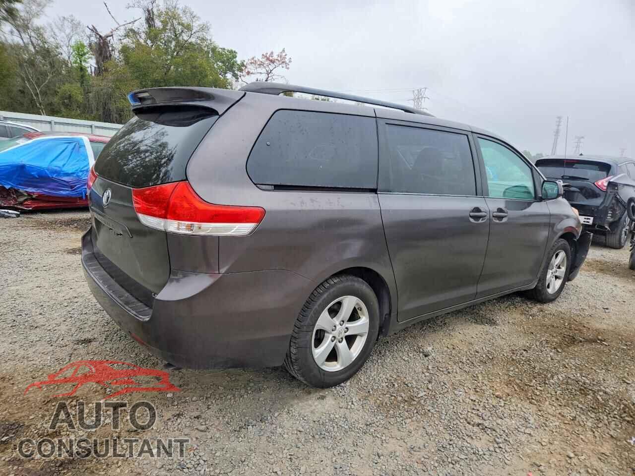 TOYOTA SIENNA 2012 - 5TDKK3DC7CS202182